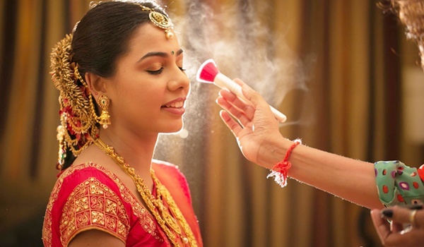 famous bridal makeup artist gujarat