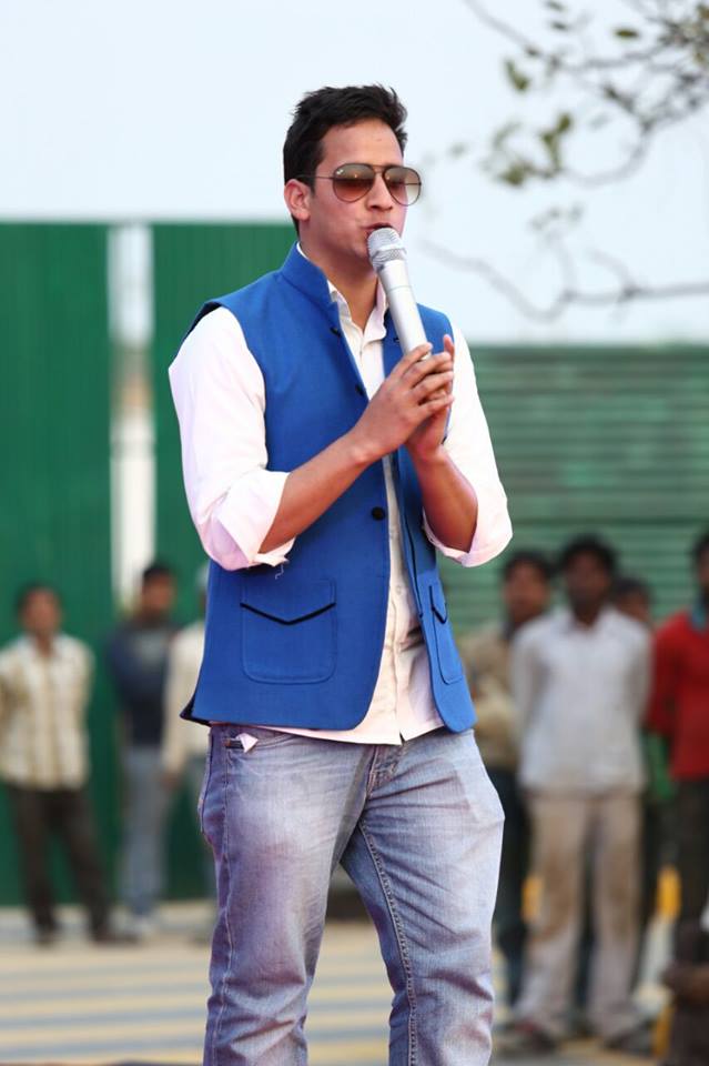 male emcee gujarat