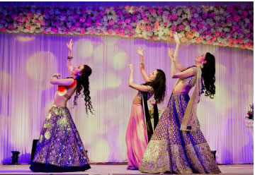 best ladies sangeet choreography gujarat